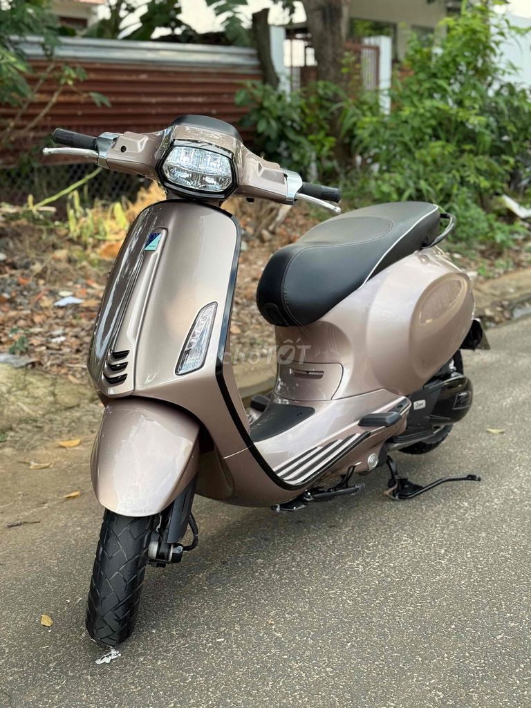 Cần bán VESPA_IGET_UP_LED - Biển phố - Chính chủ. Mua bán Xe máy tại Thành phố Buôn Ma Thuột Đắk Lắk được đăng bởi Hoàng Quang hình 2