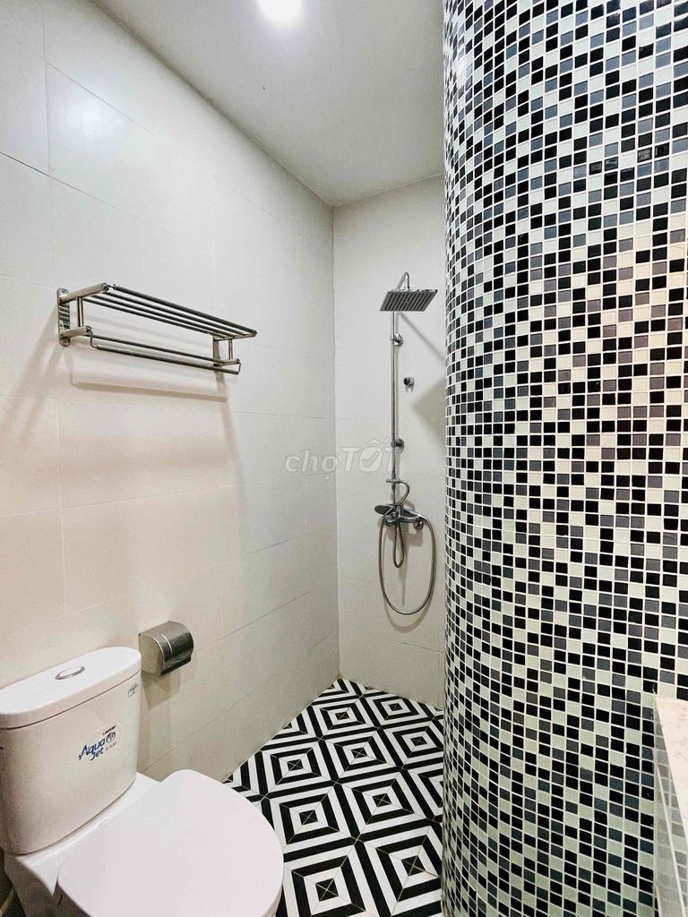 High-floor 2-bedroom apartment near My Khe beach — photo 12