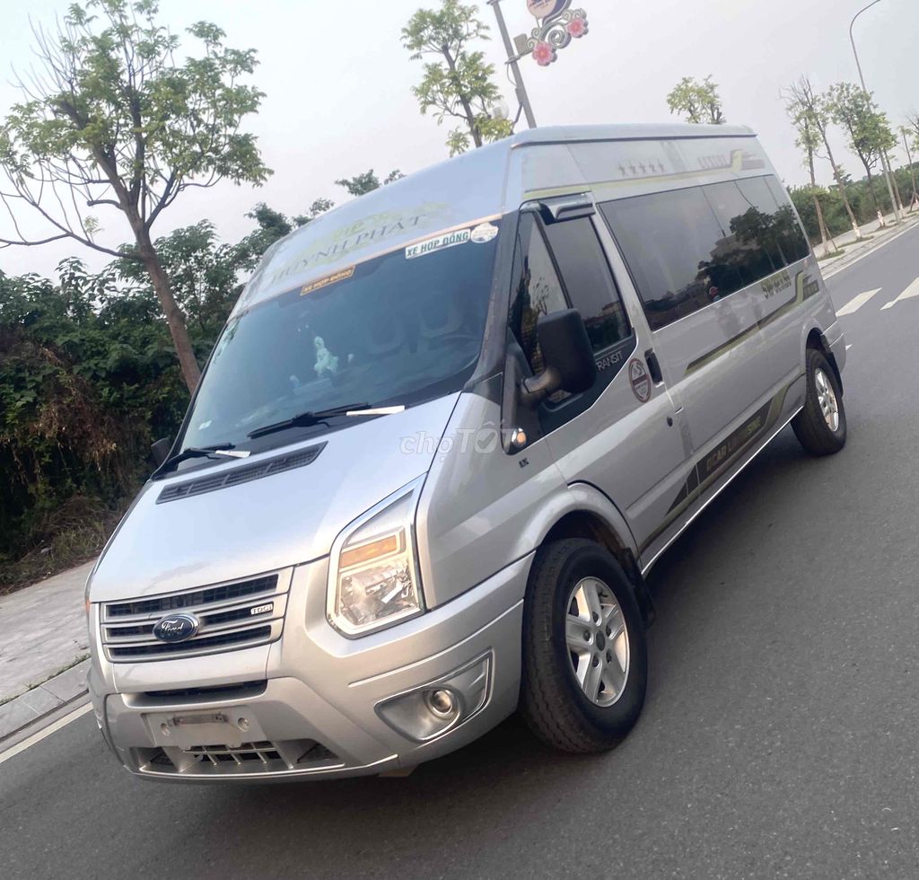 Ford Transit 2018 16 Chỗ sx 2018