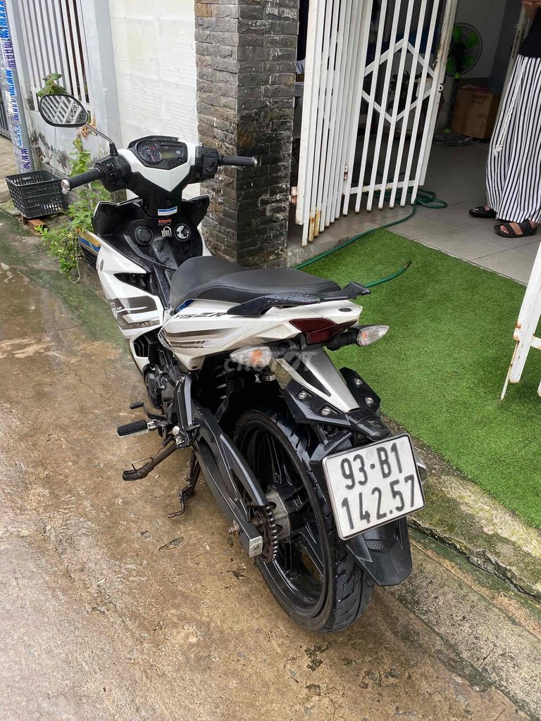 cần bán ex đời cuối năm 2015. Mua bán Xe máy tại Thành phố Thủ Dầu Một Bình Dương được đăng bởi Le Hoang Anh Tuan hình 3