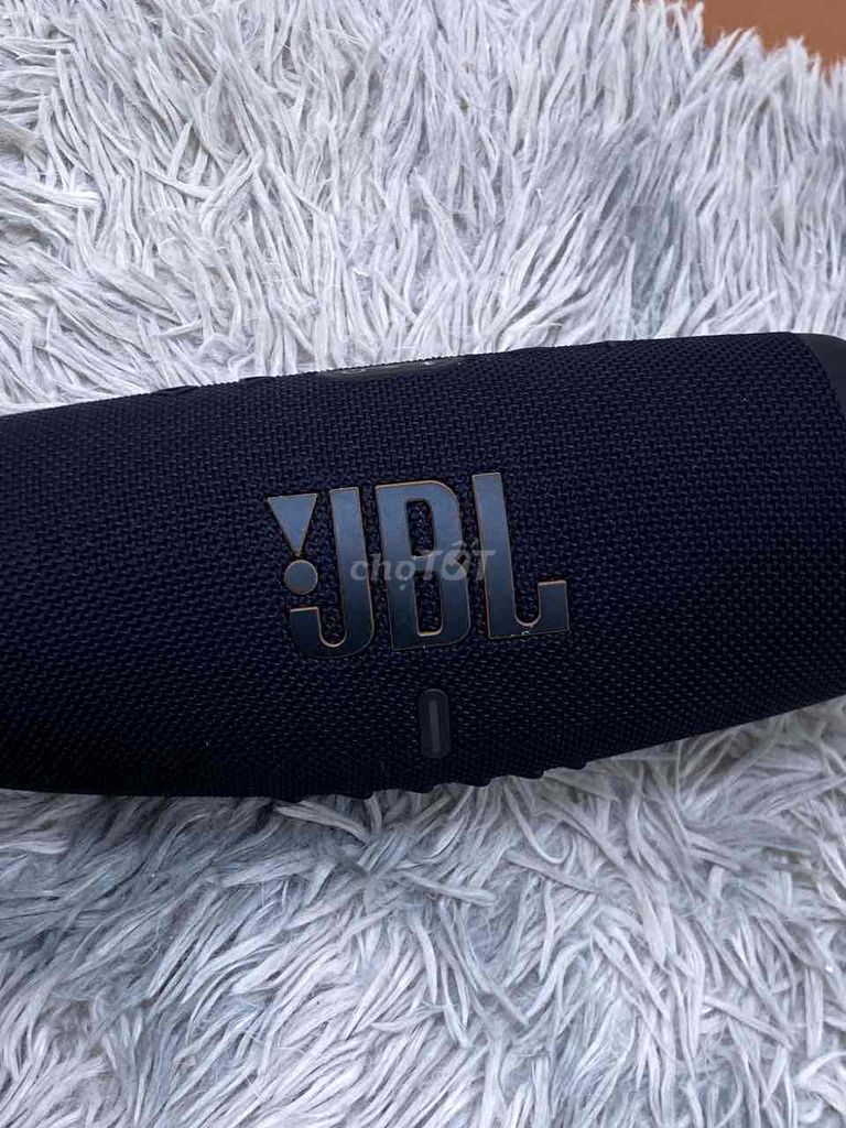 Loa Bluetooth JBL Charge 5 Đen 99%. Mua bán Tivi, Âm thanh tại Quận 5 Tp Hồ Chí Minh được đăng bởi Phan Thế Phong  hình 1