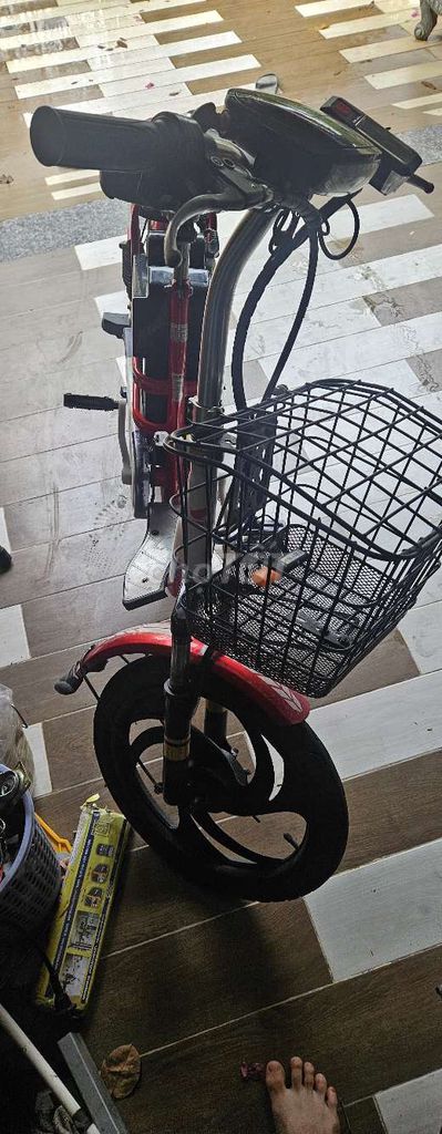 Xe đạp điện màu đỏ đã sử dụng. Mua bán Xe điện tại Thị xã Phú Mỹ Bà Rịa - Vũng Tàu được đăng bởi Dũng hình 1