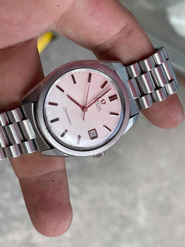 0mega seamaster