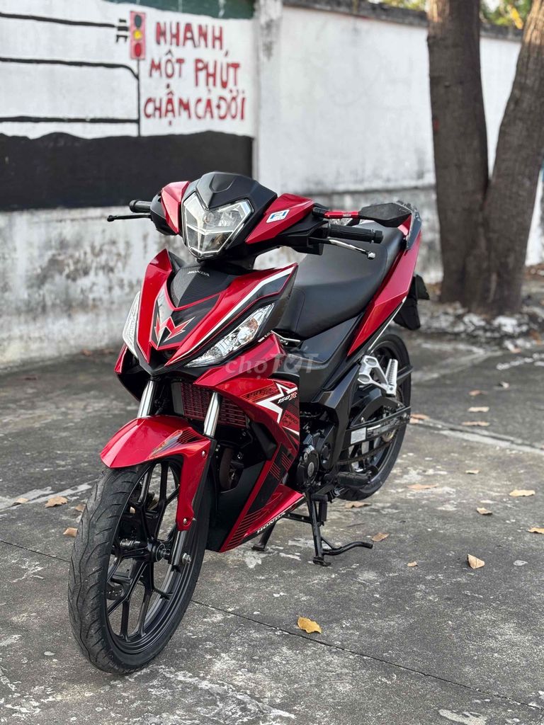 Honda Winner V1 Đỏ đen 29000 km. Mua bán Xe máy tại Thị xã Bến Cát Bình Dương được đăng bởi xe máy trả góp tín nghĩa  hình 3
