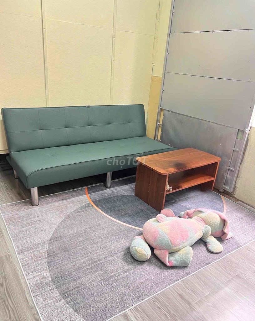 Ghế sofa kiêm giường giả da 1.7m Mới 95%. Mua bán Giường, chăn ga gối nệm tại Huyện Hóc Môn Tp Hồ Chí Minh được đăng bởi Oanh Nguyen hình 1