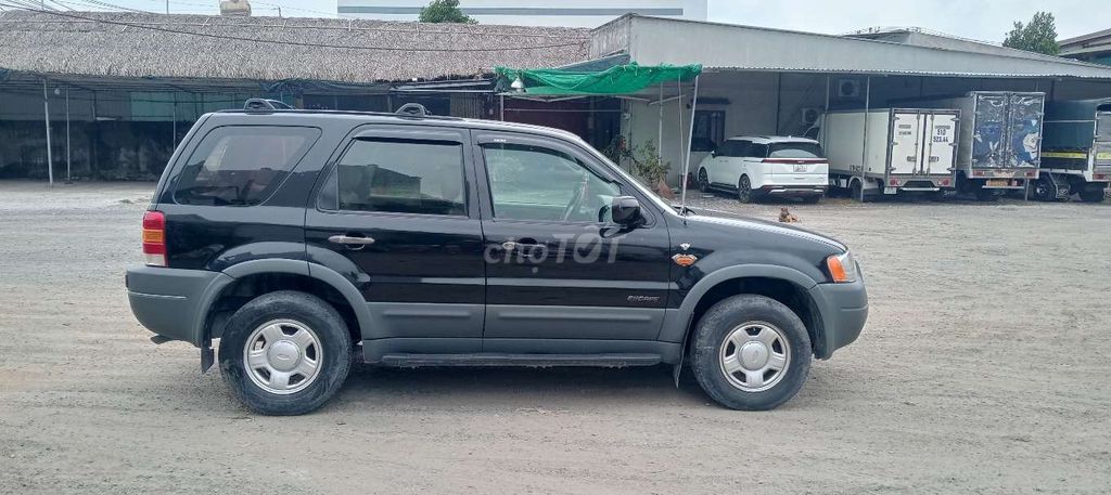 Ford Escape 2004 photo 4