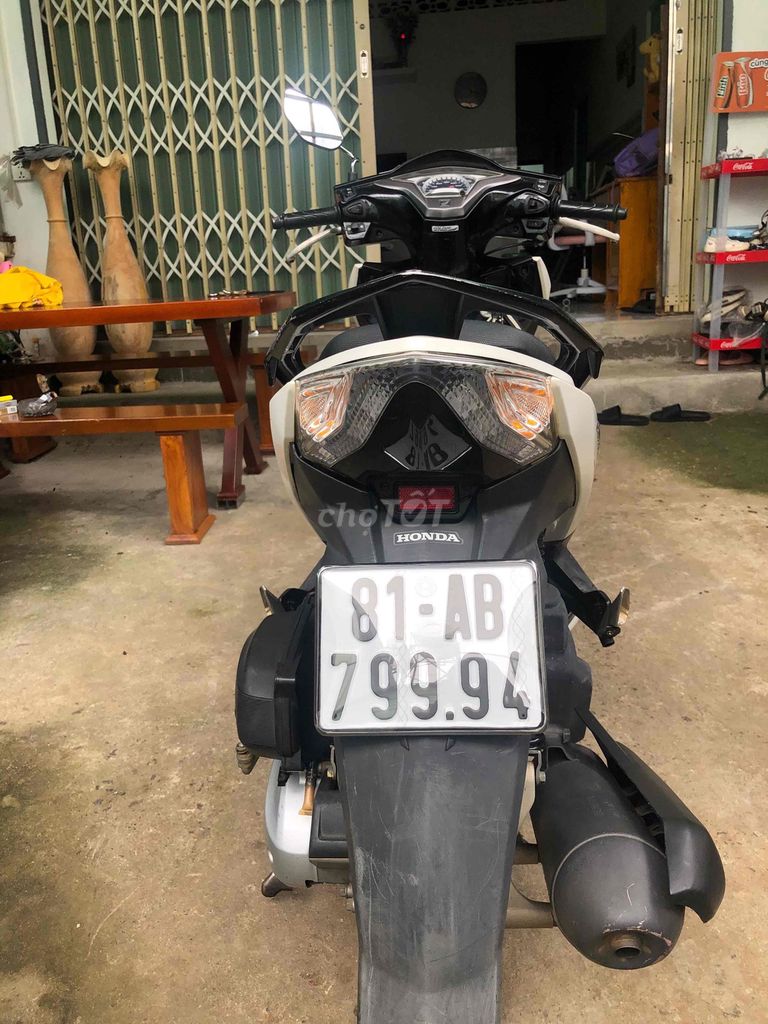 Xe Ab 125 2015 mắt cú. Mua bán Xe máy tại Thành phố Pleiku Gia Lai được đăng bởi Hoàng Nam hình 5