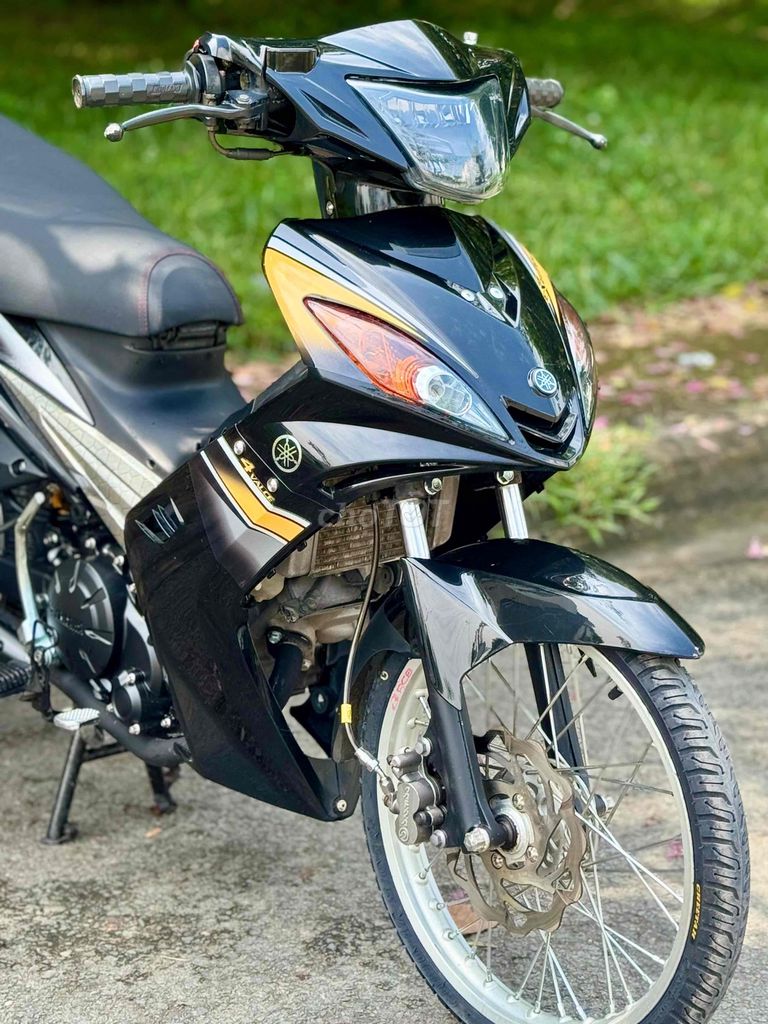 ex 135 up 2010 62sph pô êm đít zin 9c sơn xi new. Mua bán Xe máy tại Thành phố Thuận An Bình Dương được đăng bởi Đặng Nhất Huy hình 3