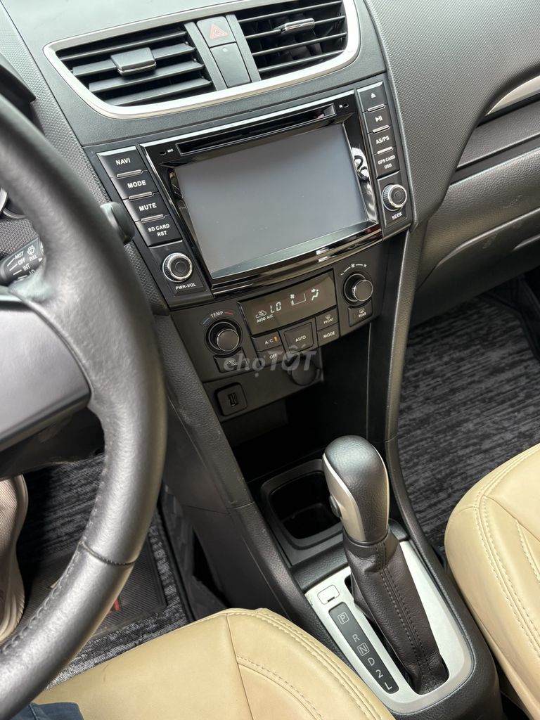 Suzuki Swift 2017 1.4 AT - 81000 km. Mua bán Ô tô tại Huyện Đức Trọng Lâm Đồng được đăng bởi Nguyễn Hữu Dự hình 10