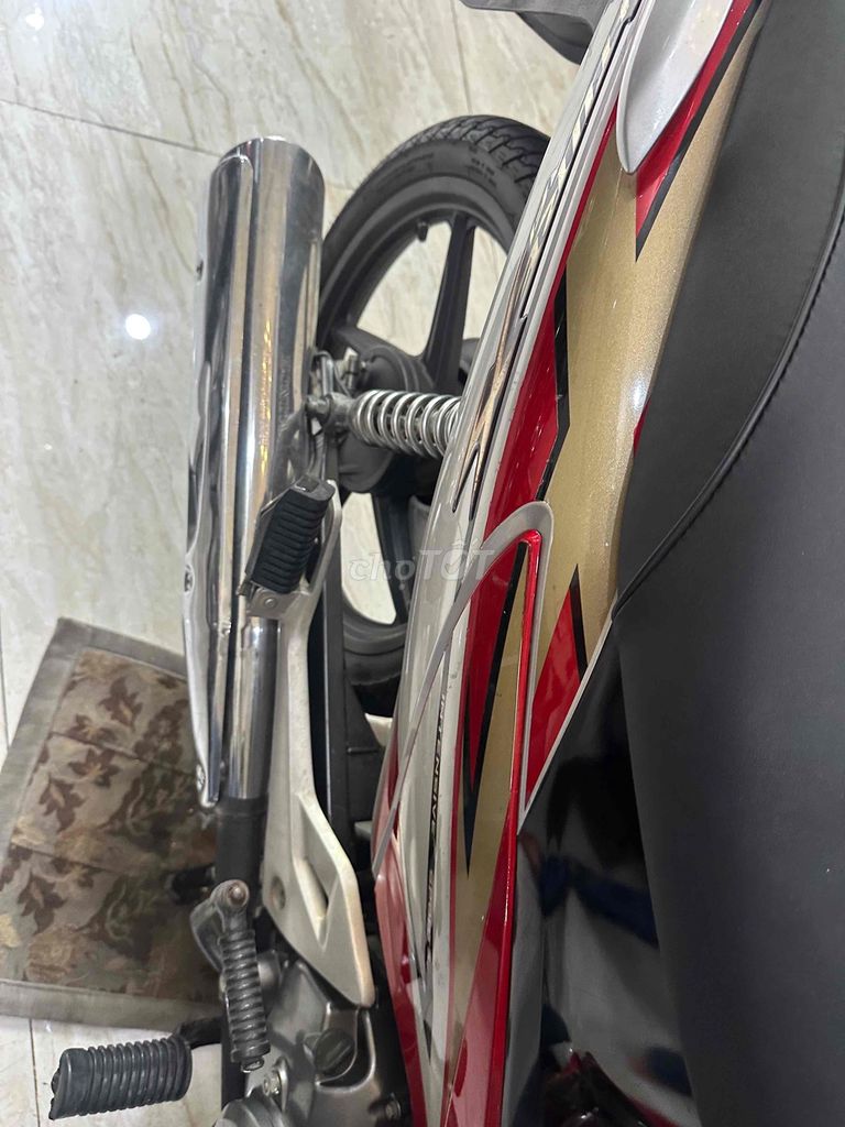 ha cảm tay xuất hóa đơn ra số mới ngay luôn.. Mua bán Xe máy tại Quận Phú Nhuận Tp Hồ Chí Minh được đăng bởi pham van vu hình 3