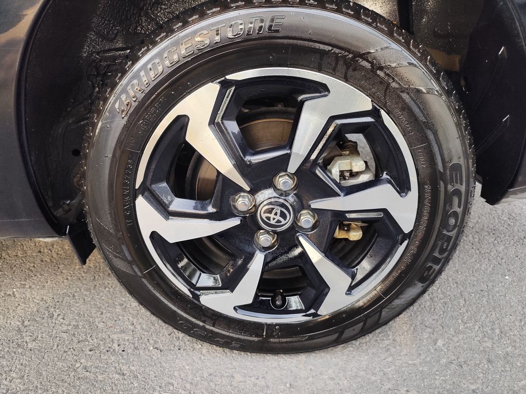 Toyota Vios 1.5E 2023 Đen 4,2 vạn xe CHẤT ĐẸP MỚI. Mua bán Ô tô tại Quận Hoàng Mai Hà Nội được đăng bởi Mr Chốt Auto hình 18