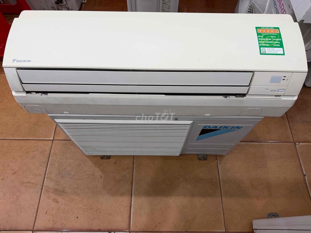 Máy lạnh Dainkin gas410. Mua bán Máy lạnh, điều hoà tại Quận Tân Phú Tp Hồ Chí Minh được đăng bởi Công Ty TNHH TM DV VT Kỹ Thuật  Hoàng Phúc hình 1