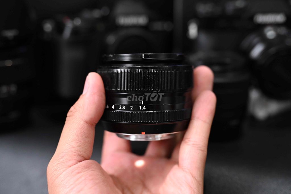 Ống kính Fujifilm XF 35mm f/1.4 Đen Đã sử dụng. Mua bán Máy ảnh, Máy quay tại Quận Bắc Từ Liêm Hà Nội được đăng bởi An Pota hình 1