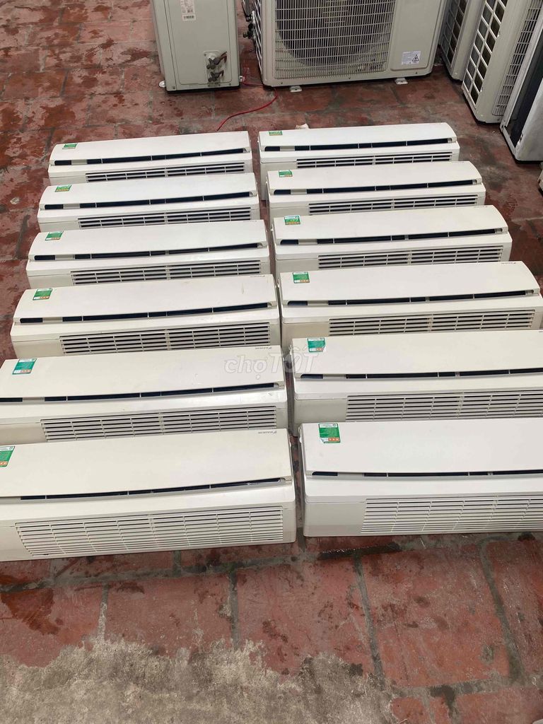 40 bộ Daikin 9000btu Made in Thailan mới 90%