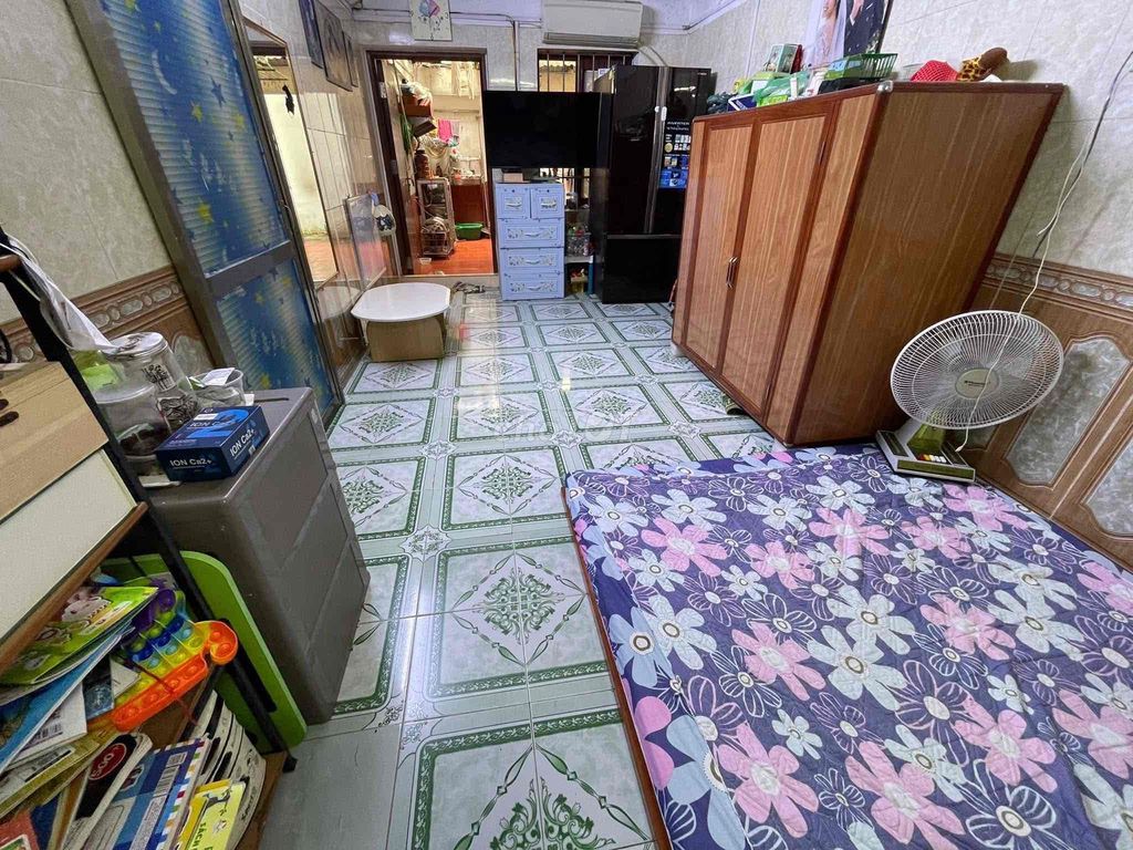 Bán tập thể phố Bùi Ngọc Dương kinh doanh 2 ngủ 50m T1 giá nhỉnh 3 tỷ