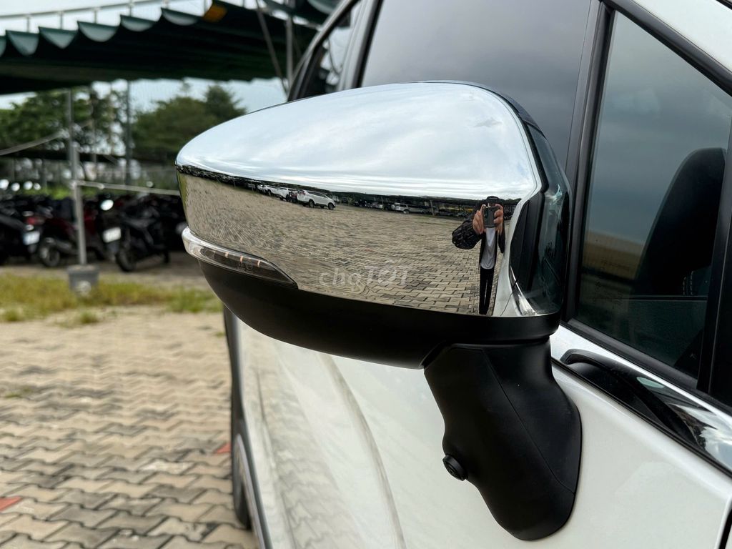 Mitsubishi Xpander Cross 1.5 AT 2025-6800km. Mua bán Ô tô tại Thành phố Thủ Đức Tp Hồ Chí Minh được đăng bởi Đức Anh Đỗ hình 1