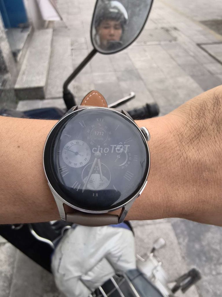 Huawei Watch 3 LTE Xám. Mua bán Thiết bị đeo thông minh tại Thành phố Phủ Lý Hà Nam được đăng bởi hoàng anh hình 1