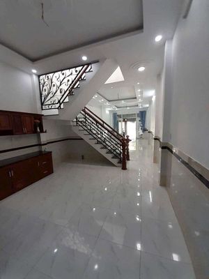 Nhà mặt tiền giá trong hẻm. Mua bán văn phòng, mặt bằng kinh doanh tại Quận 12 Tp Hồ Chí Minh được đăng bởi Huy Hoàng