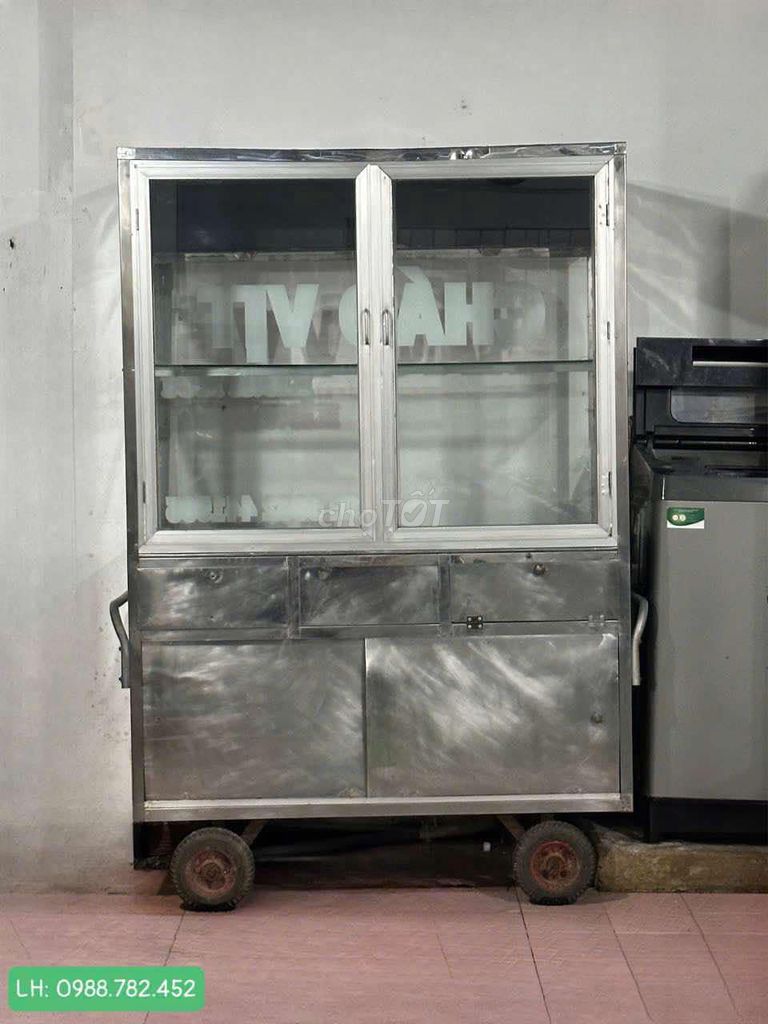 BÁN GẤP !!! TỦ BÁNH MÌ - INOX 100%