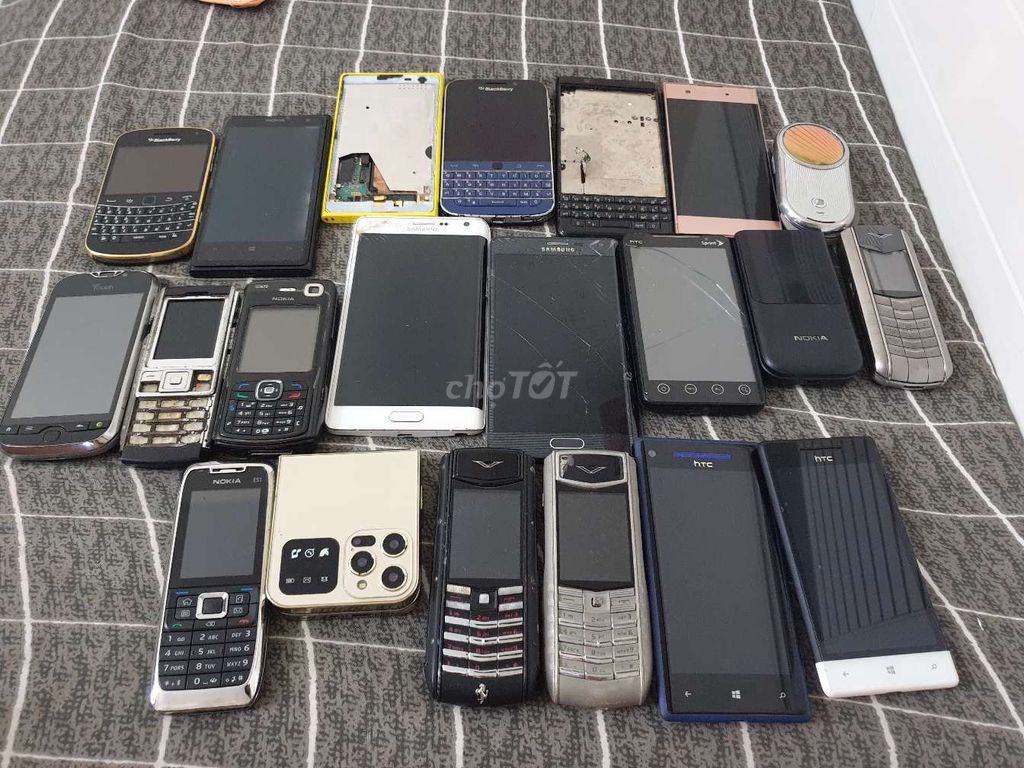 Lô máy xác Nokia cổ. Mua bán Điện thoại tại Quận 11 Tp Hồ Chí Minh được đăng bởi Phương Nhất Điền hình 2