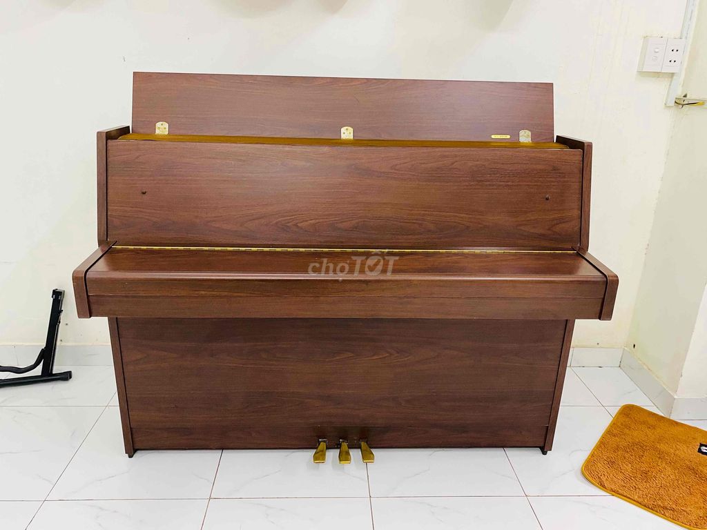 piano cơ yamaha MC1001 Seri 4tr1 tem đồng bao ship