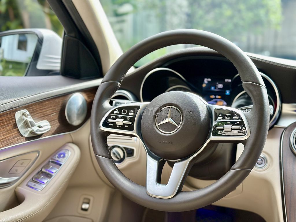 Mercedes Benz C200 Exclusive - 34000 km