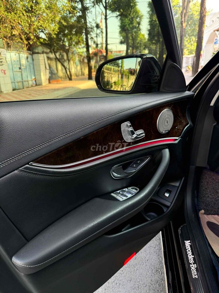 Mercedes Benz E Class 2021 E200 Exclusive Cá Nhân. Mua bán Ô tô tại Thành phố Thủ Đức Tp Hồ Chí Minh được đăng bởi Vũ Vũ hình 10