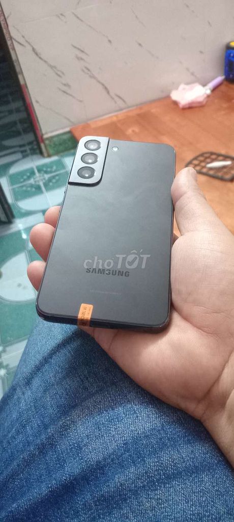 Samsung Galaxy S22 8GB/128GB snap 8gen1 Đen. Mua bán Điện thoại tại Quận Liên Chiểu Đà Nẵng được đăng bởi nam anh hình 1