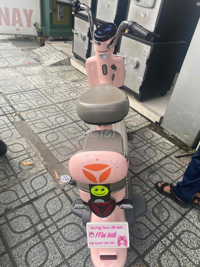 Xe yadea i8 chính hãng. Mua bán Xe điện tại Quận Gò Vấp Tp Hồ Chí Minh được đăng bởi THAYBÌNHĐIỆNTẠINHÀ hình 2