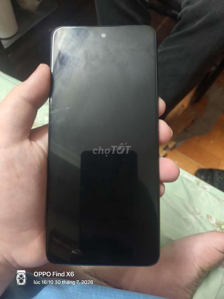 Oppo A3 128GB Đen Viền cấn móp màn xước. Mua bán Điện thoại tại Quận Đống Đa Hà Nội được đăng bởi Nguyễn Viết Bảo hình 1