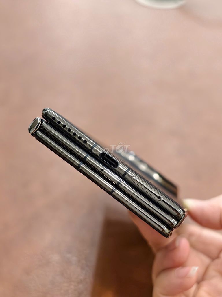 Huawei Mate XT bản quốc tế 1Tb màu Đen 99%. Mua bán Điện thoại tại Quận Đống Đa Hà Nội được đăng bởi Hn Store hình 1