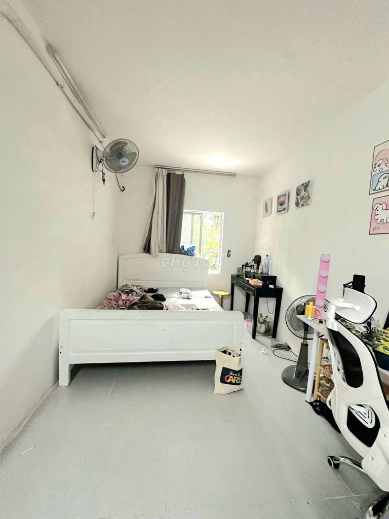 Аренда · 1 комн. · 20 м² · Quận 7, ул. Tân Phong