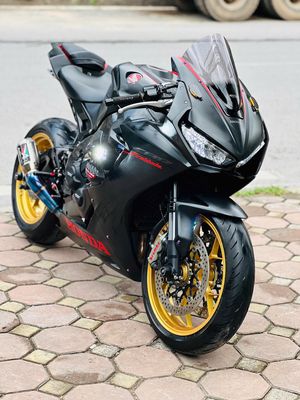 Mạnh Hà Motor bán Honda CBR1000RR date 19 10k km. Mua bán Xe máy tại Quận Bắc Từ Liêm Hà Nội được đăng bởi Mạnh Hà Motor