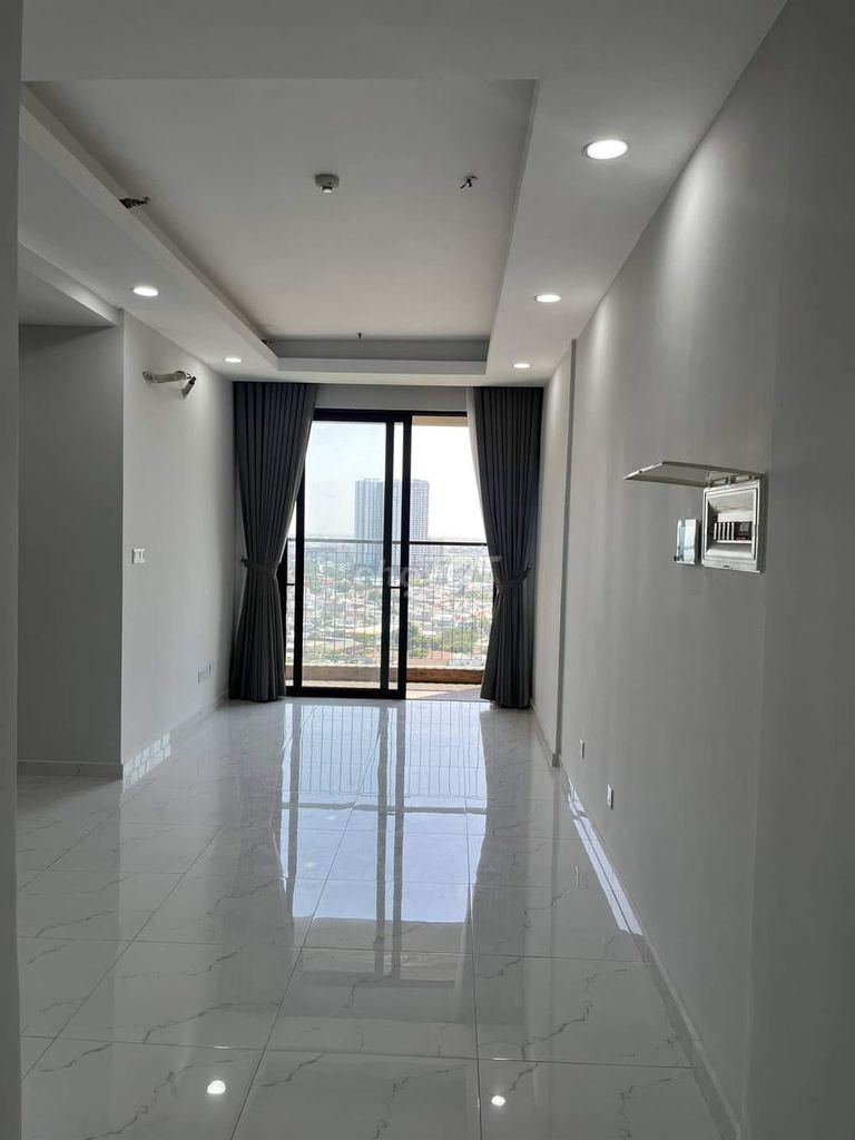 Cho thuê căn hộ 2 phòng ngủ 2 toilet 65m2, view đẹp, chung cư mới