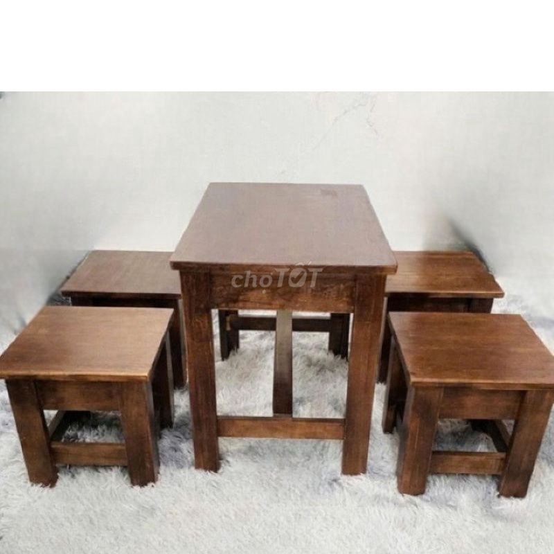 Bộ Bàn Ghế Cafe Gỗ Tự Nhiên Mới 99%. Mua bán Bàn ghế tại Quận Tân Bình Tp Hồ Chí Minh được đăng bởi Hiếu Nội Thất Thanh Lý Online  hình 1