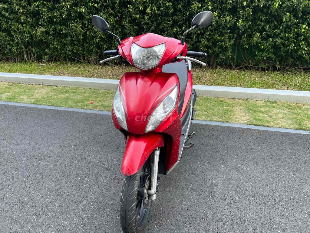 Vision 2012 Đỏ bạc 9Chủ Bao Công Chứng. Mua bán Xe máy tại Quận 6 Tp Hồ Chí Minh được đăng bởi Thanh bình  hình 1