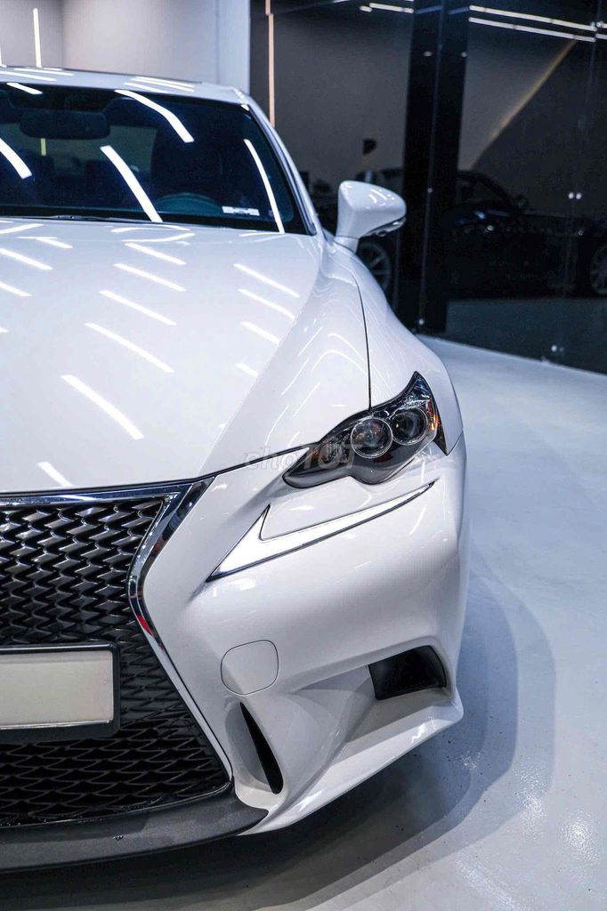 Lexus IS 2013 - 49000 km. Mua bán Ô tô tại Quận Tân Phú Tp Hồ Chí Minh được đăng bởi Thành nhân  hình 3