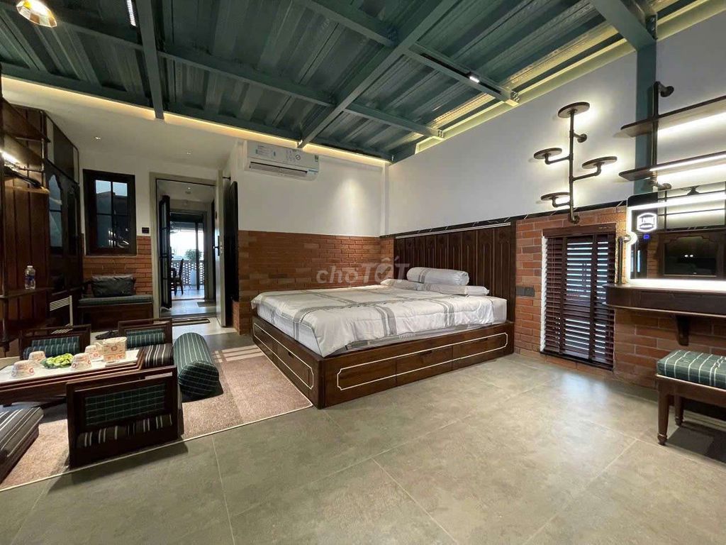Designer penthouse with sunset terrace near My Khe beach — photo 8
