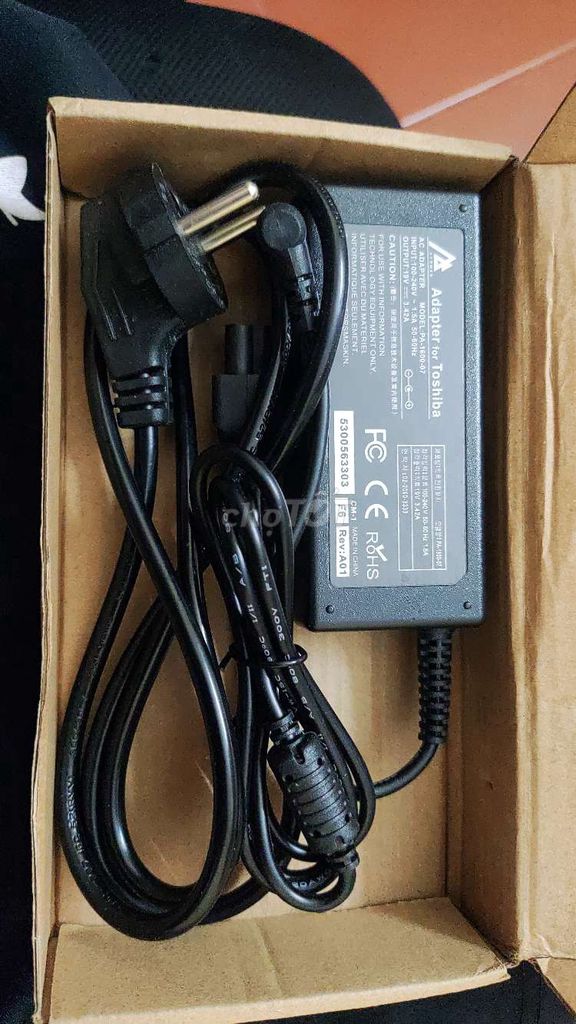 Sạc laptop Toshiba 65w. Mua bán Phụ kiện (Màn hình, Chuột...) tại Huyện Văn Giang Hưng Yên được đăng bởi Dung Nguyen hình 1