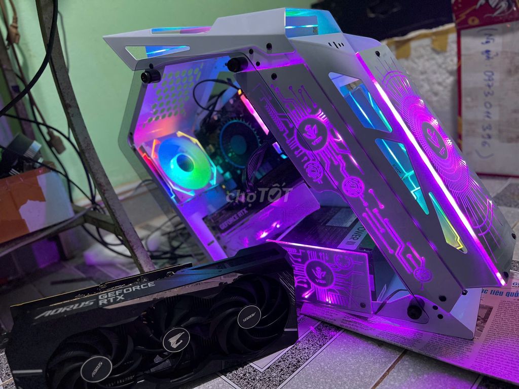 e bán máy tính  like new, Chiến game mạnh mẽ