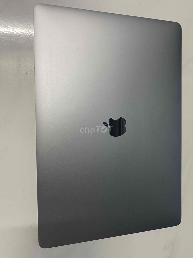Apple MacBook Pro 2018 i7 32GB/500GB. Mua bán Laptop tại Thành phố Thuận An Bình Dương được đăng bởi diẹp hùng kha hình 1