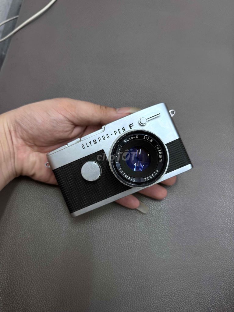Máy ảnh phim Olympus Pen-F Bạc, Đen. Mua bán Máy ảnh, Máy quay tại Quận Đống Đa Hà Nội được đăng bởi Trương Đạt hình 1