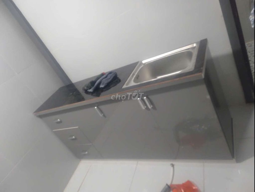 TỦ BẾP DI ĐỘNG NHỰA 1M65 SẴN BỒN ĐƠN MẶT GẠCH MEN . Mua bán Nội thất, đồ gia dụng khác tại Quận Tân Bình Tp Hồ Chí Minh được đăng bởi Tủ nhựa đài loan hoàng quân hình 1