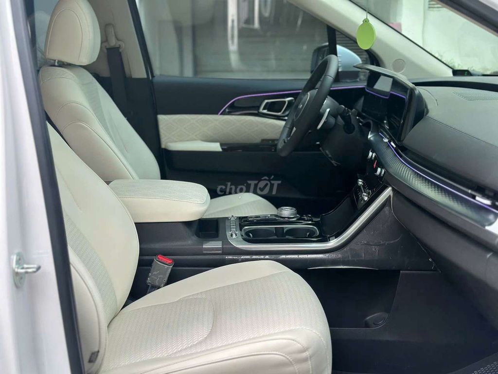 Kia carnival 2.2D signature - 25000 km. Mua bán Ô tô tại Thành phố Thủ Đức Tp Hồ Chí Minh được đăng bởi Ms Hiệp  hình 11