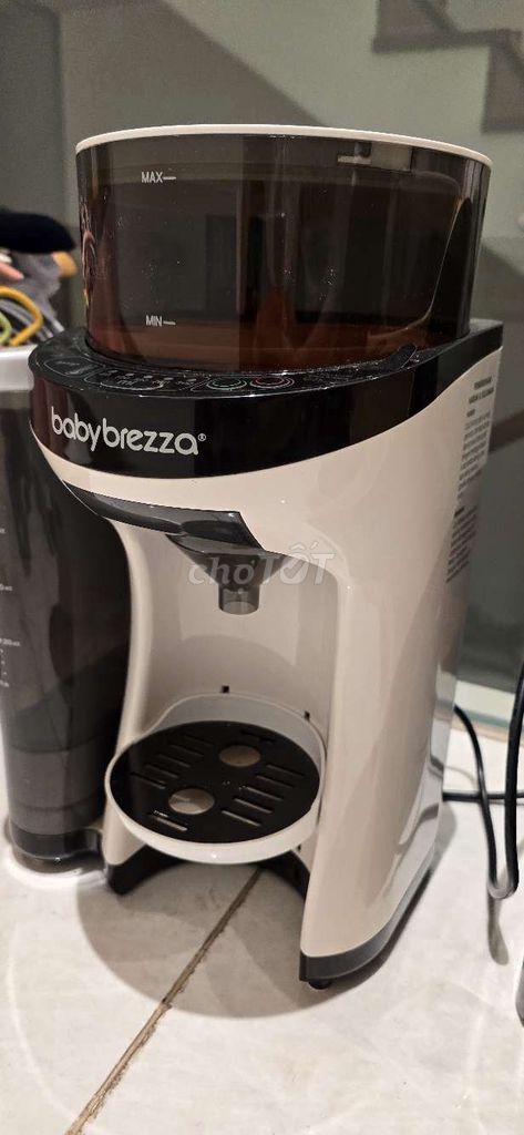 Máy pha sữa Baby Brezza Trắng, Đen. Mua bán Mẹ và bé tại Thành phố Thủ Đức Tp Hồ Chí Minh được đăng bởi Phước Hiệp hình 1