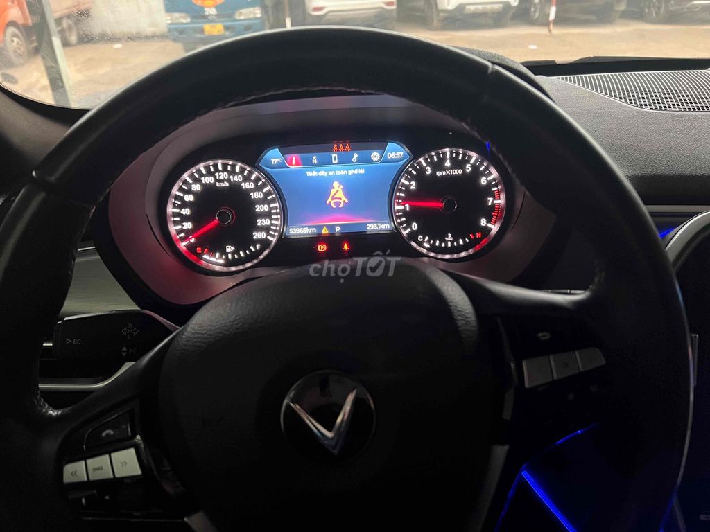 VinFast Lux SA2.0 2021 Premium 2.0 AT - 55000 km. Mua bán Ô tô tại Quận Hoàng Mai Hà Nội được đăng bởi Thucphamsachdaikim hình 2