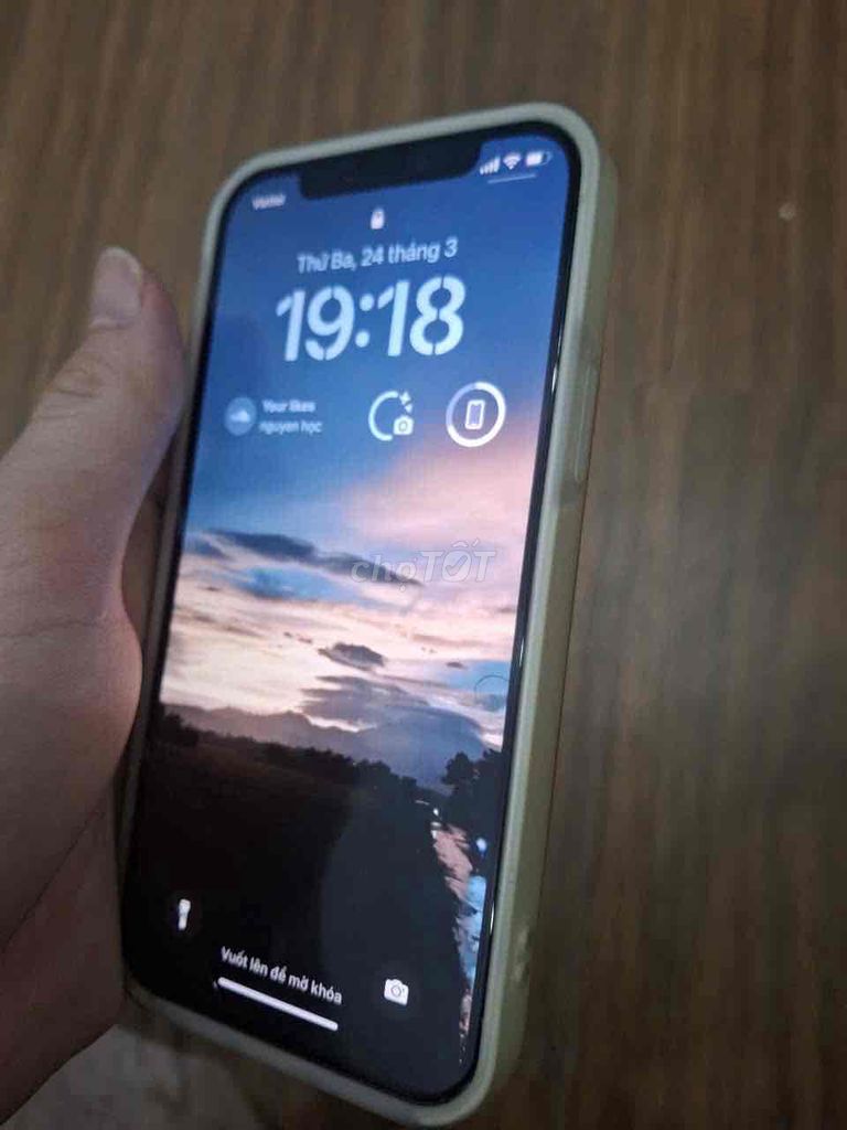 Apple iPhone 12 128GB Trắng. Mua bán Điện thoại tại Thị xã Phổ Yên Thái Nguyên được đăng bởi Nguyễn Học hình 1