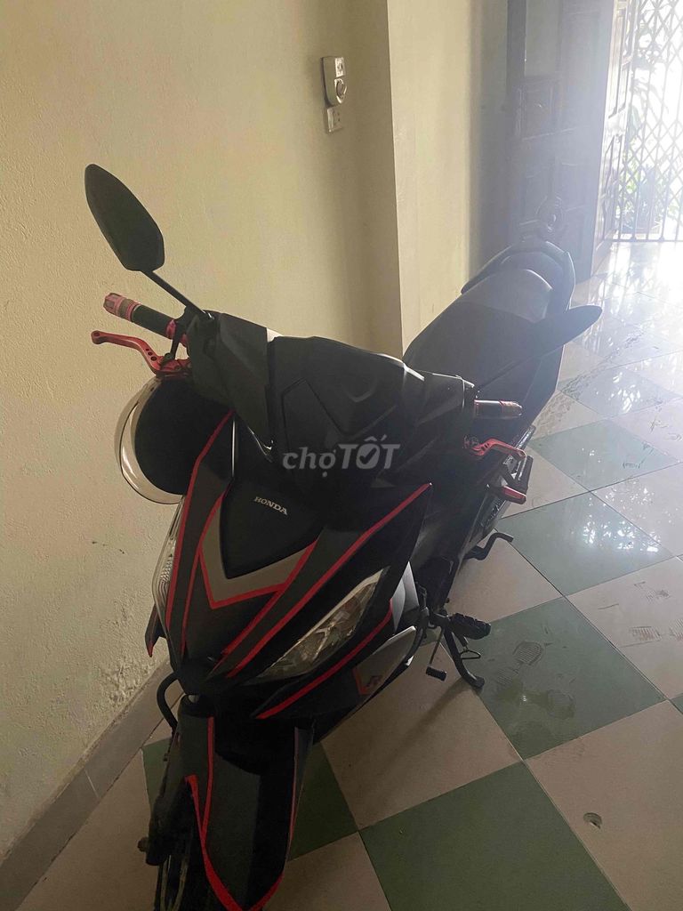 bán winner 2017 chạy chuẩn 4,8 van bốc giá 14,3 tr. Mua bán Xe máy tại Thành phố Bắc Ninh Bắc Ninh được đăng bởi MR tuan hình 1