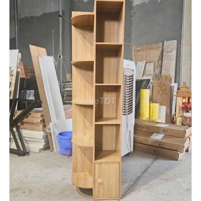 Kệ góc tường gỗ MDF nhiều màu. Mua bán Tủ, kệ gia đình tại Quận Cẩm Lệ Đà Nẵng được đăng bởi Trần thuỳ dung hình 1