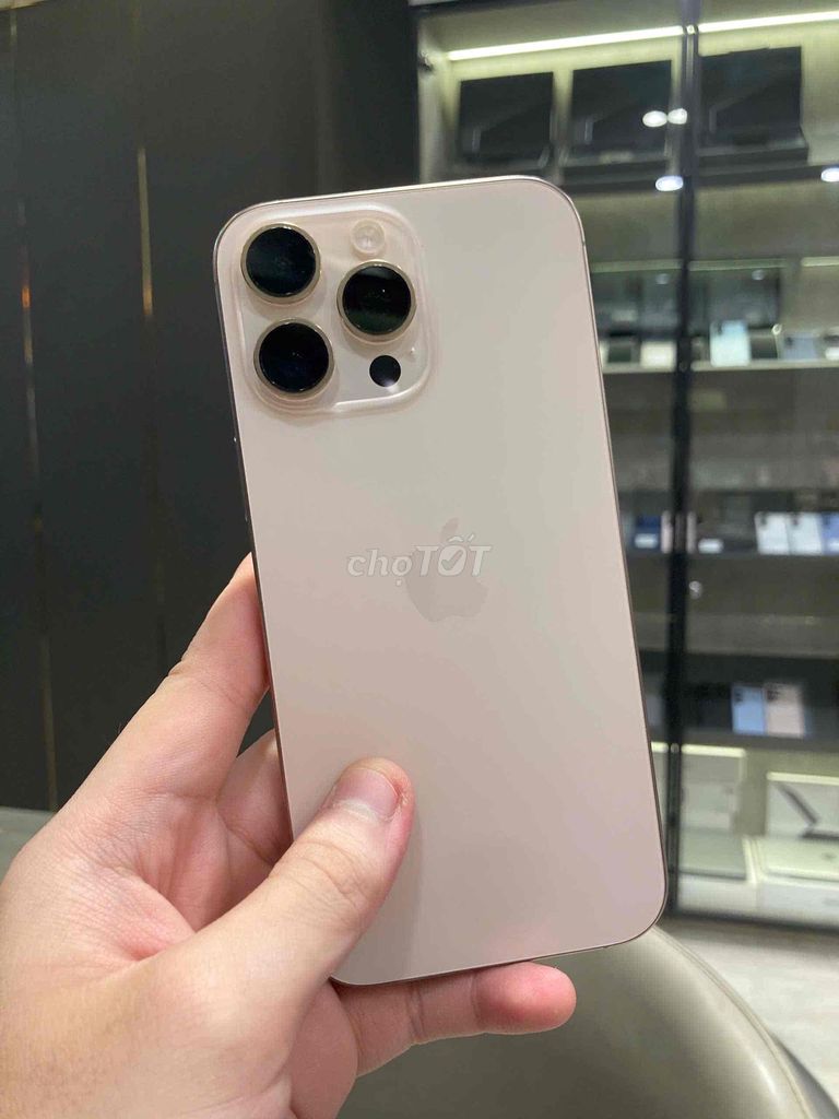 Apple iPhone 16 Pro Max 256GB Vàng Mỹ LL/A Zin 98%. Mua bán Điện thoại tại Quận 8 Tp Hồ Chí Minh được đăng bởi TRƯỜNG MOBILE  hình 1
